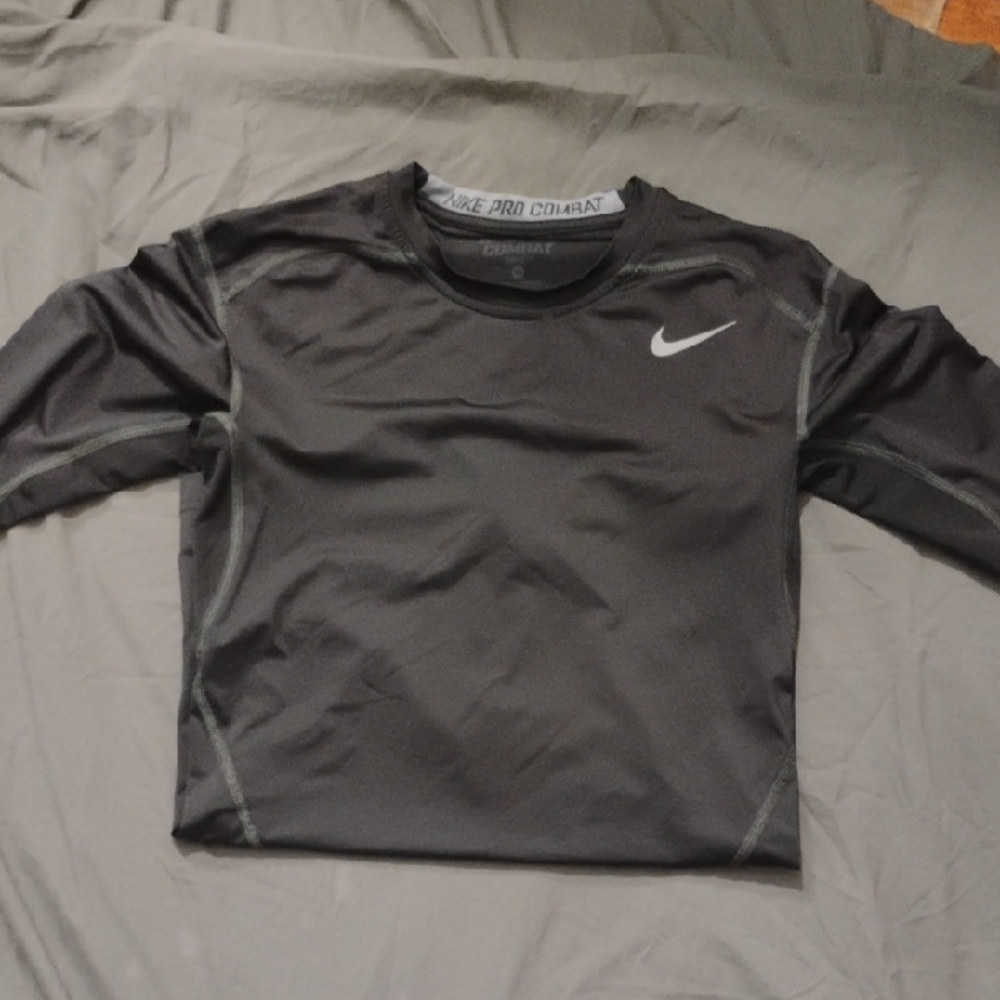 Nike Black Long Sleeve Men's Tee